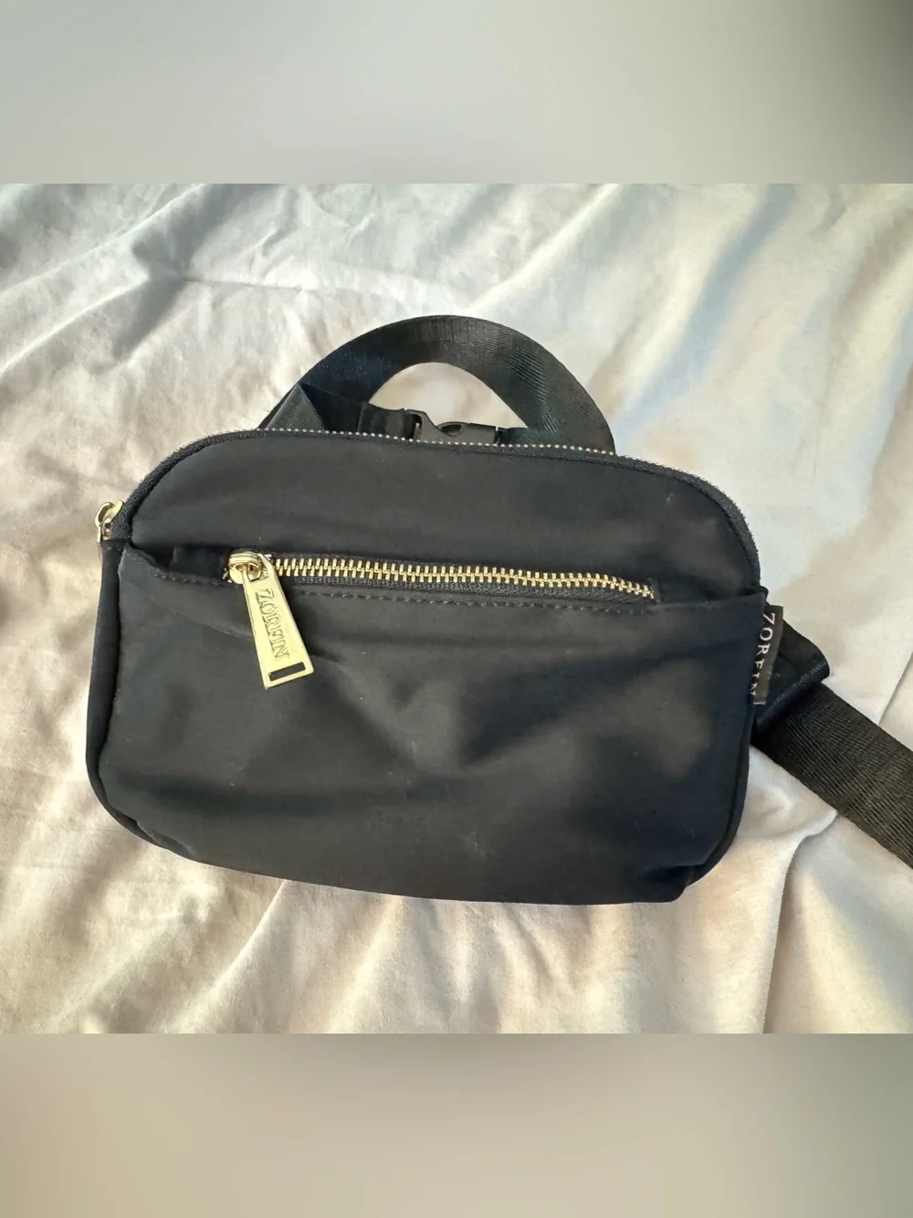Black Crossbody Bag with Gold Zipper Pull by Zorfin